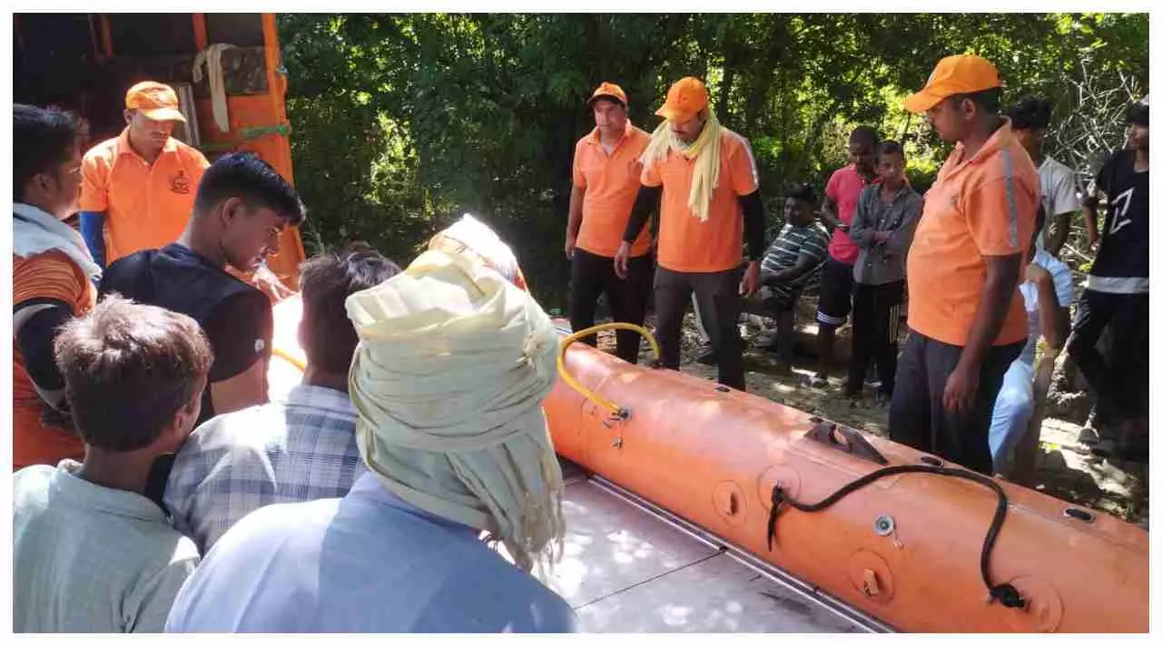 Kushinagar News: दो दिन बाद भी नवविवाहिता का सुराग नहीं, मायके पक्ष ने जताई हत्या की आशंका झगड़े के बाद हुई थी लापता