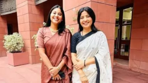 सिंपल लुक में छाईं रिंकू सिंह की मंगेतर प्रिया सरोज, डिंपल संग दिखीं मुस्कुरात, तस्वीरें वायरल