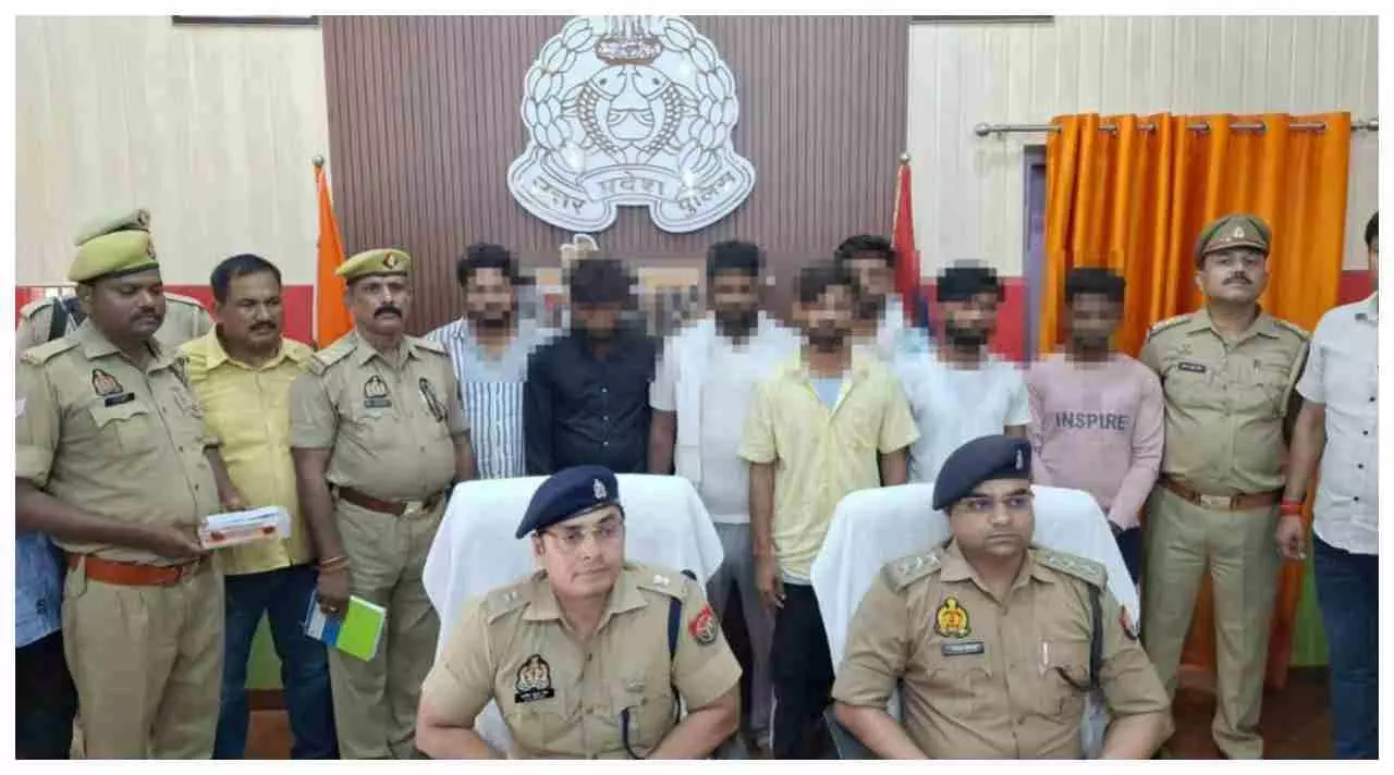 Jaunpur News: मोबाइल झपटमारी के दो वांछित आरोपी गिरफ्तार, एक पर दर्ज हैं 14 से अधिक आपराधिक मुकदमे