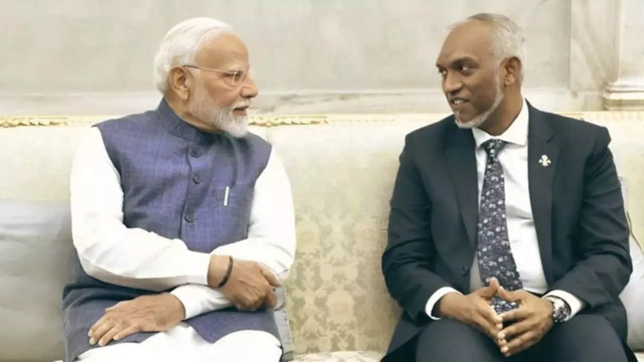 मुइज्जु को इंडिया आउट पड़ा महंगा! बेपटरी मालदीव को भारत ने ही दी संजीवनी, अब PM मोदी को बनाया मुख्य अतिथि