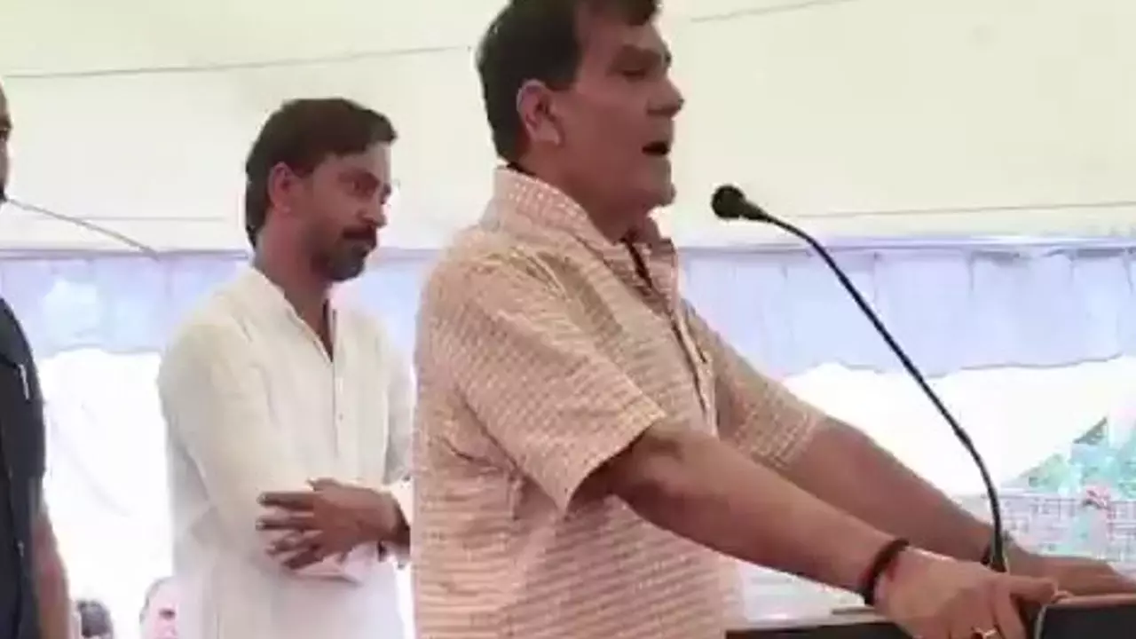 राष्ट्रपति भवन तक चले जाओ, बचोगे नहीं... ऊर्जा मंत्री एके शर्मा फिर बिजली अफसरों पर बरसे