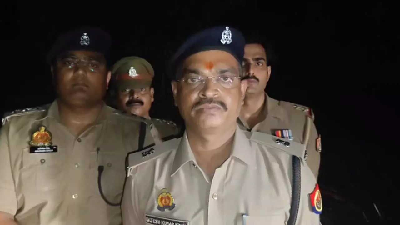 Kaushambi News: पुरानी रंजिश में युवक को सरेआम मारी गोली, मौके पर ही मौत