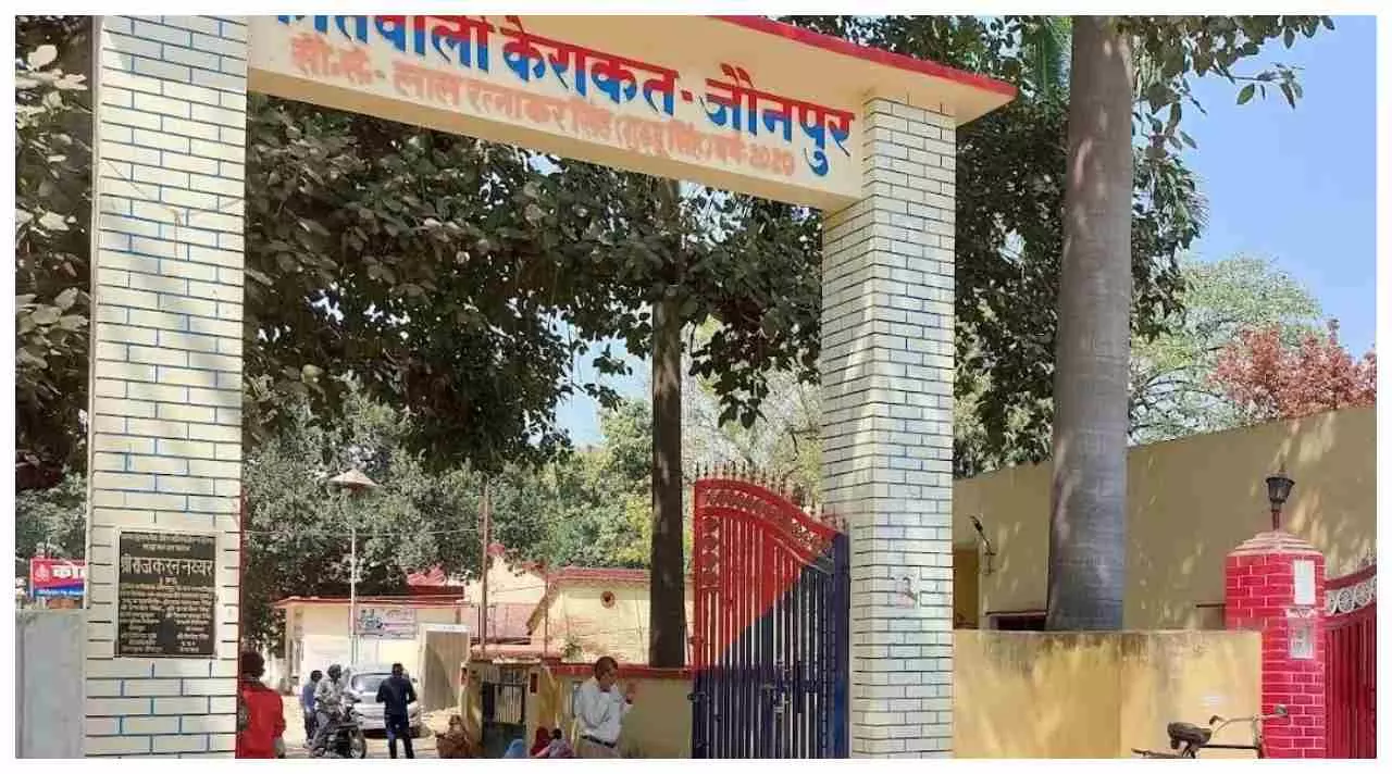Jaunpur News: केराकत के मई गांव में एडीजी के आदेश पर तीन लोगों पर मुकदमा दर्ज, आरोपियों ने लगाया पेशे के दुरुपयोग  का आरोप