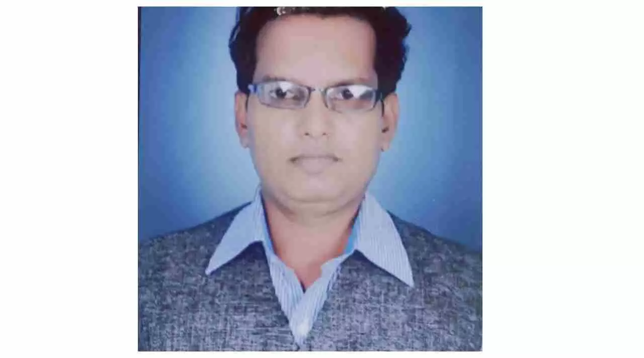 Chandauli News: सर्पदंश से जंग – झाड़-फूंक नहीं, विज्ञान पर करें भरोसा; नौगढ़ CHC में 24 घंटे उपलब्ध है जीवनरक्षक दवा