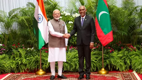 BHISHM, 5000 करोड़, 72 मिलट्री व्हीकल....Maldives के लिये भारत ने खोली तिजोरी, मुइज्जु ने जताया आभार