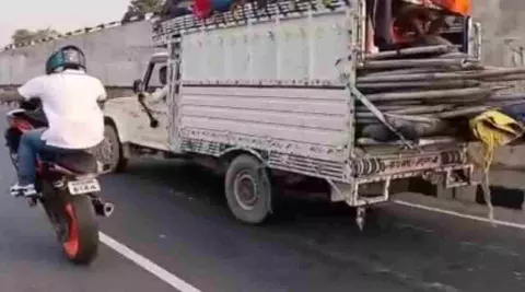 Kanpur News: स्टंटबाजी पर पुलिस की सख्ती: जुर्माना और जेल की चेतावनी, सोशल मीडिया पर वीडियो पोस्ट करना भी पड़ेगा महंगा