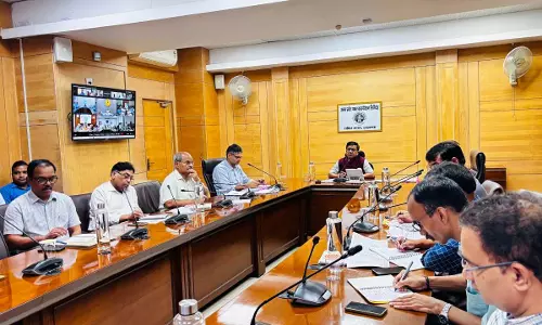 Power cut review meeting in Uttar Pradesh