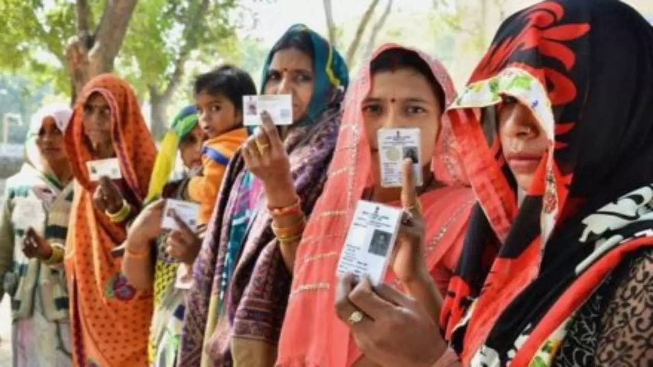 Bihar Voter Final List: बिहार में चुनाव आयोग का बड़ा एक्शन! 65 लाख मतदाताओं का नाम किया डिलीट,फाइनल आकड़े हुए जारी