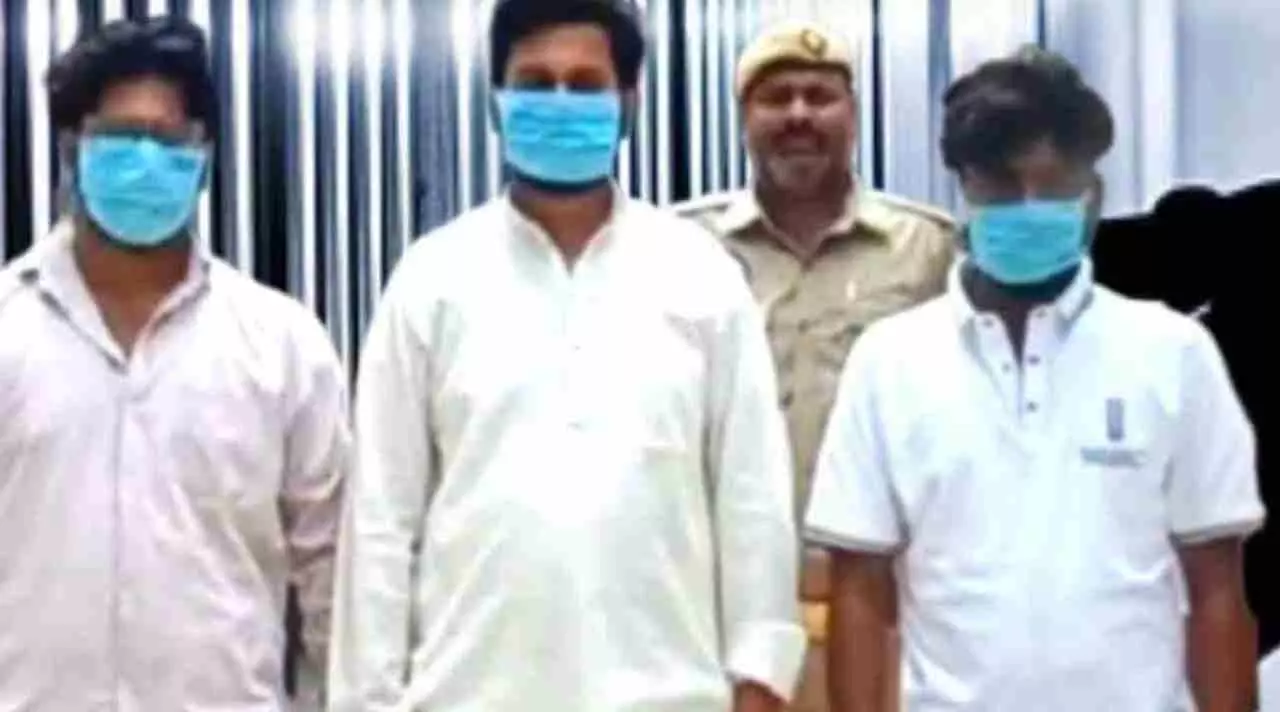 Bahraich News: लव जिहाद मामले में पुलिस ने तीन और आरोपियों को किया गिरफ्तार, मिले अहम सुराग