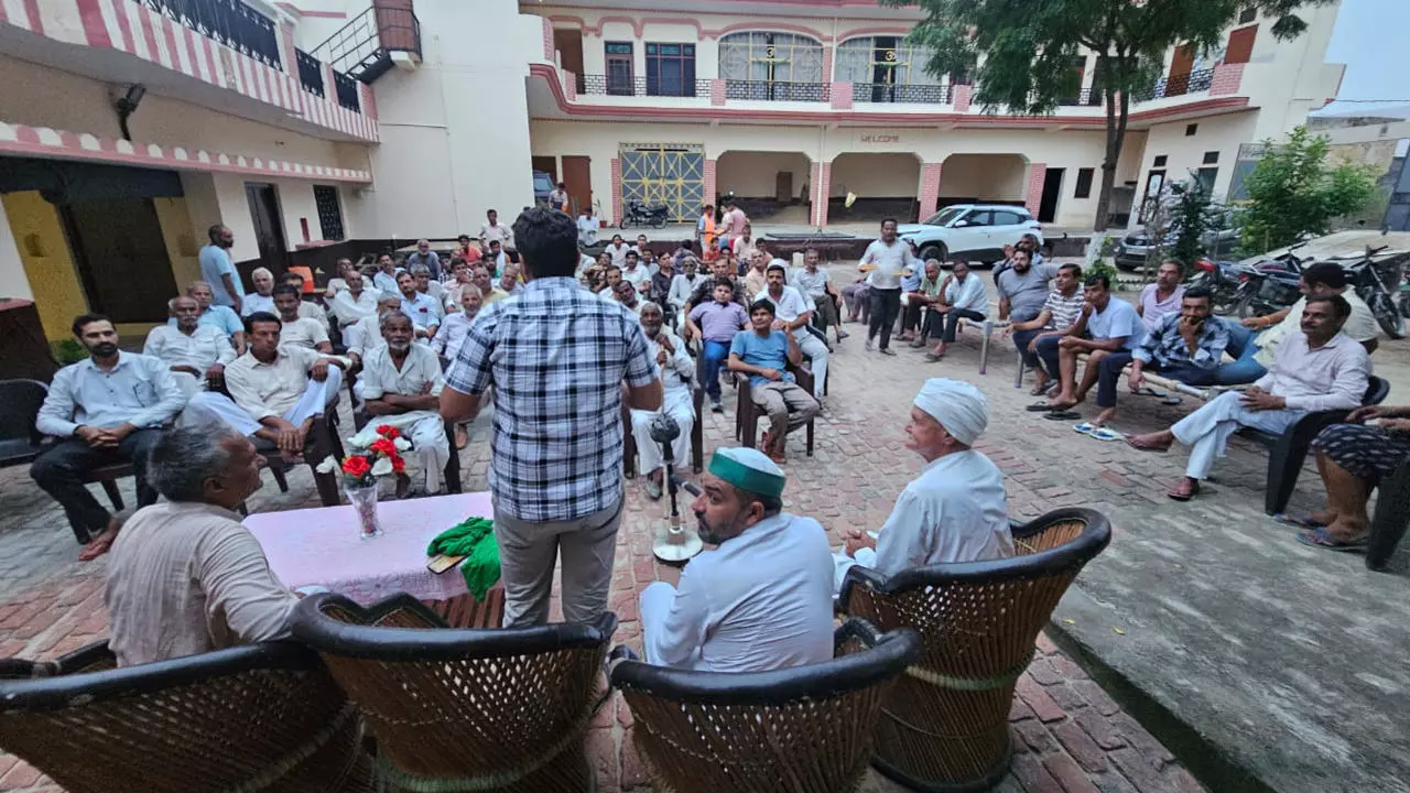 Meerut News: गांव-गांव से उठी हुंकार, 11 अगस्त को मेरठ कमिश्नरी घेरेंगे किसान