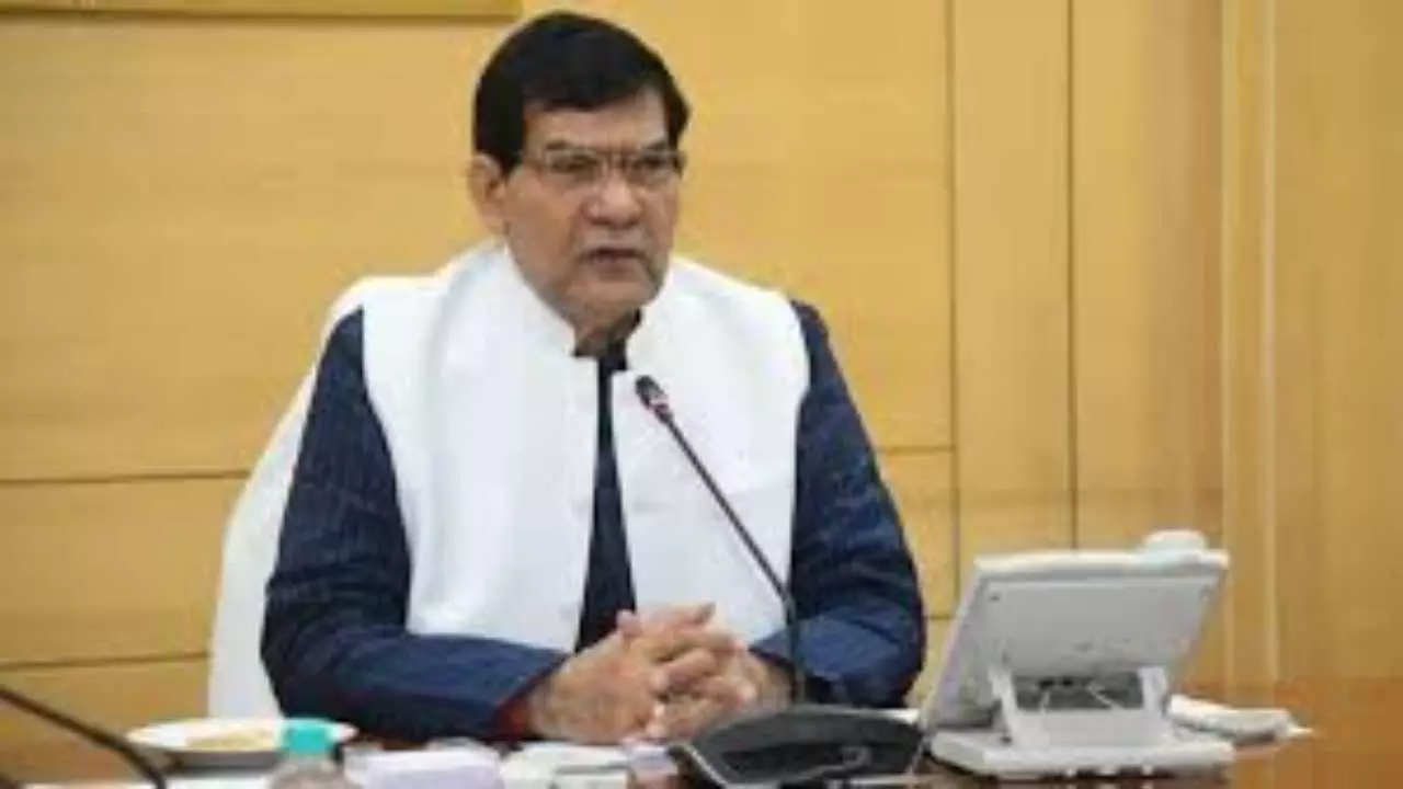 आइना जब भी उठाया करो, पहले देखा करो.. ऊर्जा मंत्री एके शर्मा का सपा-कांग्रेस पर तीखा हमला