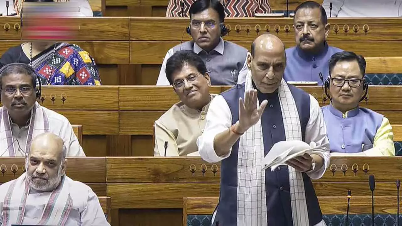 Rajnath Singh on Operation Sindoor: जो कहा था, वो कर दिखाया! संसद में गरजे राजनाथ सिंह,कहा- पहलगाम हमले के तीनों गुनहगार जहन्नुम भेजे