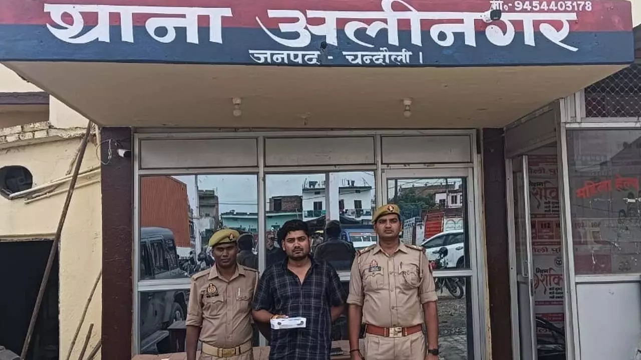 Main accused in Chandauli shooting arrested with pistol and cartridge