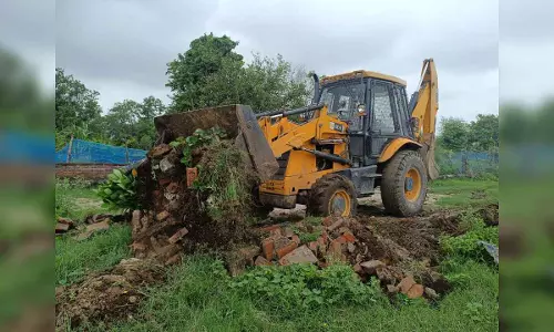 Bulldozer action in Lucknow