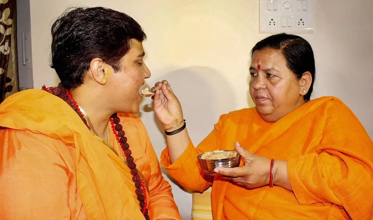 अगर साध्वी टूट जातीं, तो हिंदुत्व की रीढ़ जेल में सड़ रही होती... उमा भारती बोलीं- जेल में होते BJP के बड़े नेता; खुलासा!