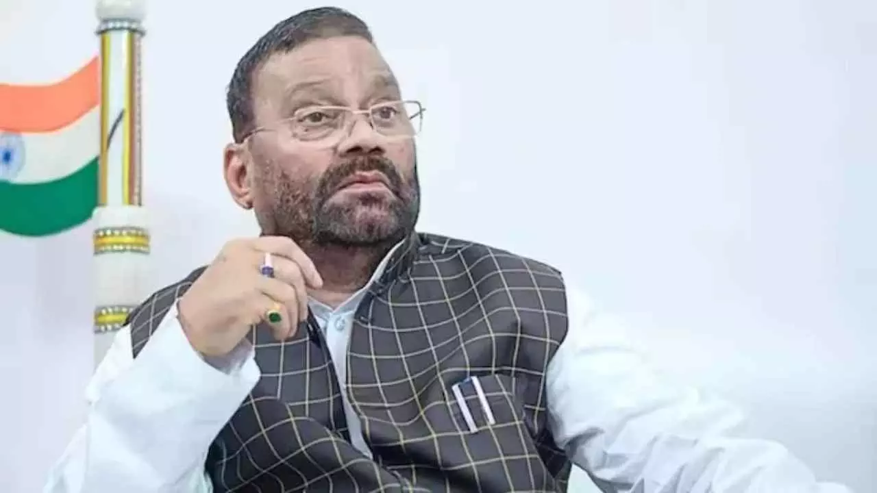 UP News: स्वामी प्रसाद मौर्य बोले-सरकार झुकती है झुकाने वाला चाहिए ! भगवा आतंकवाद को लेकर कहीं बड़ी बात
