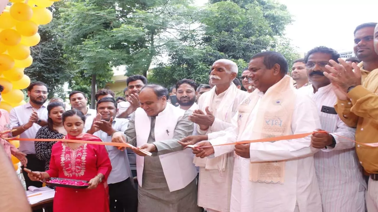 Comprehensive mental health camp organized at Mirgunj CHC, 166 patients treated, 16 certified