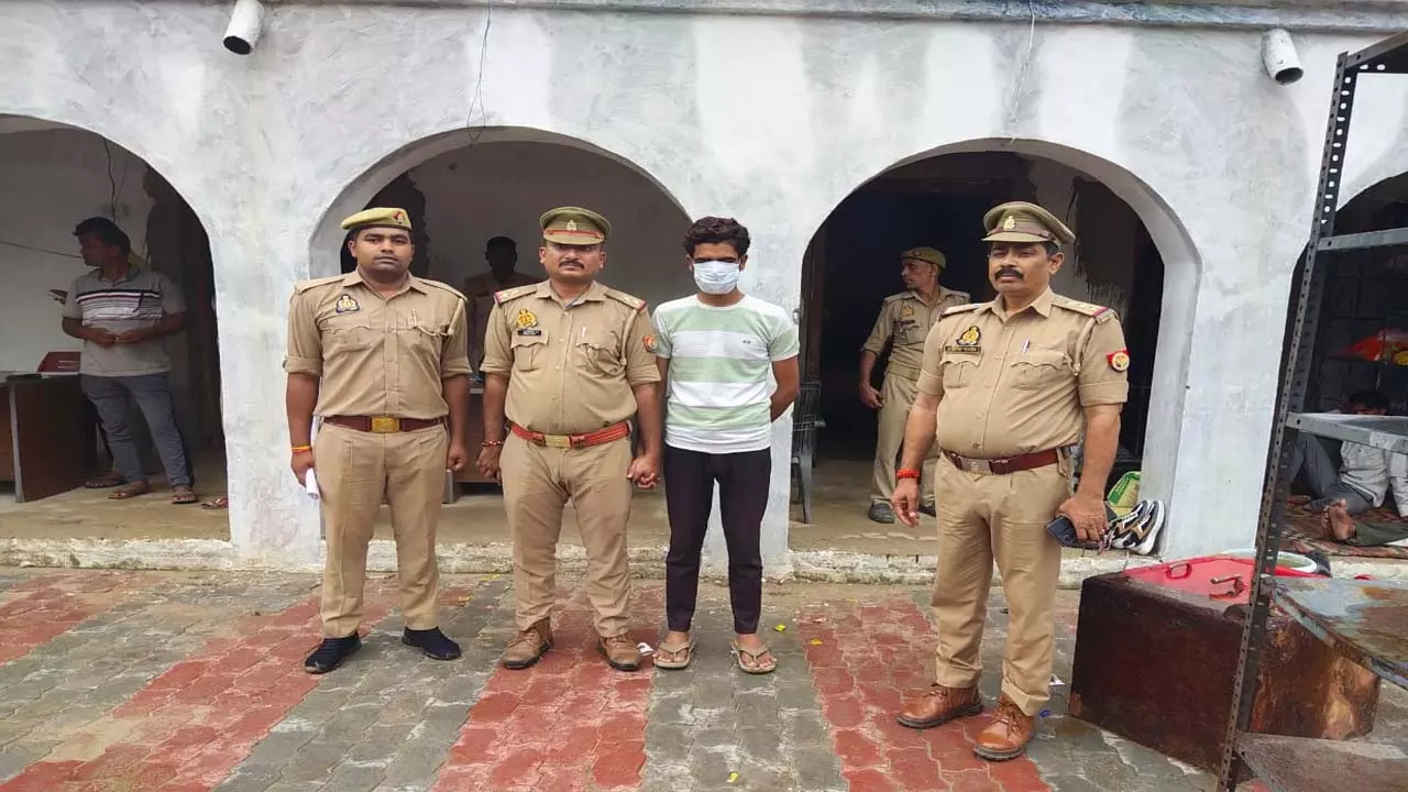 Shravasti: Accused arrested for converting religion and making obscene video viral by trapping in love trap