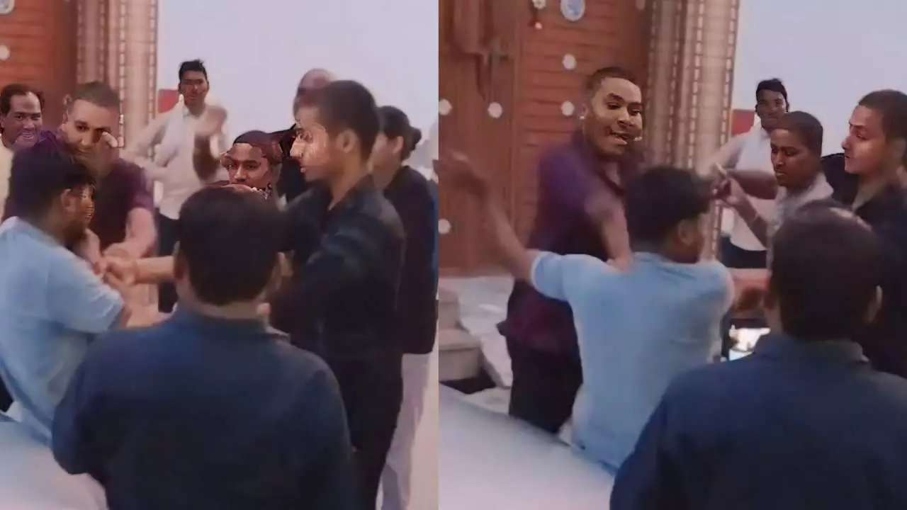 Bulandshahr News: विद्युत टीम पर हमला, लाइन मैन को दे दना दन पीटा, वीडियो वायरल, हुई FIR