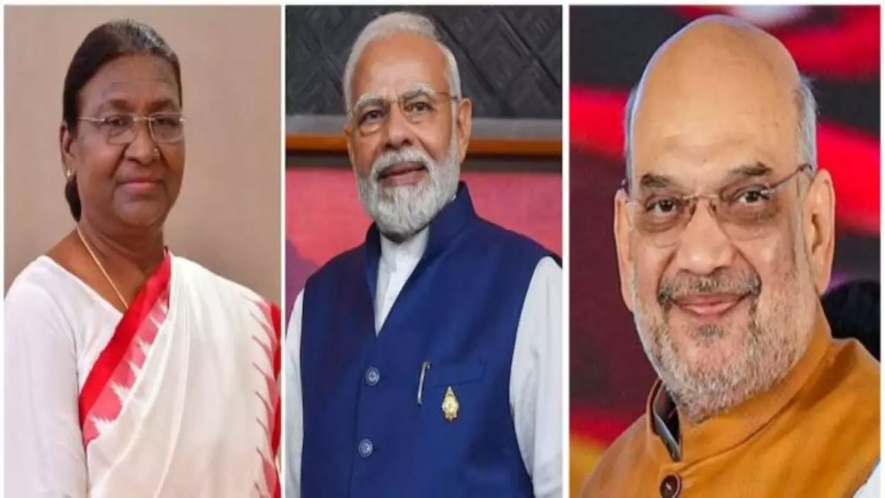 Amit Shah meets President: राष्ट्रपति भवन में हलचल तेज! अचानक द्रौपदी मुर्मू से मिलने पहुंचे अमित शाह और मोदी, सियासी गलियारों में शुरू हुई फुसफुसाहट