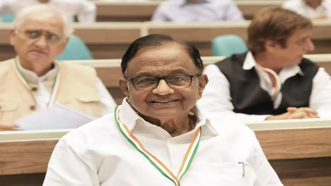 ECI Slams P Chidambaram: 65 लाख वोटरों की कुर्बानी? चिदंबरम के आरोप पर भड़का चुनाव आयोग, जानिए पूरा सच
