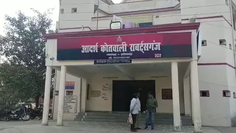 Took his sister-in-law to a hotel on the pretext of marriage, made physical relations with her after wearing vermilion