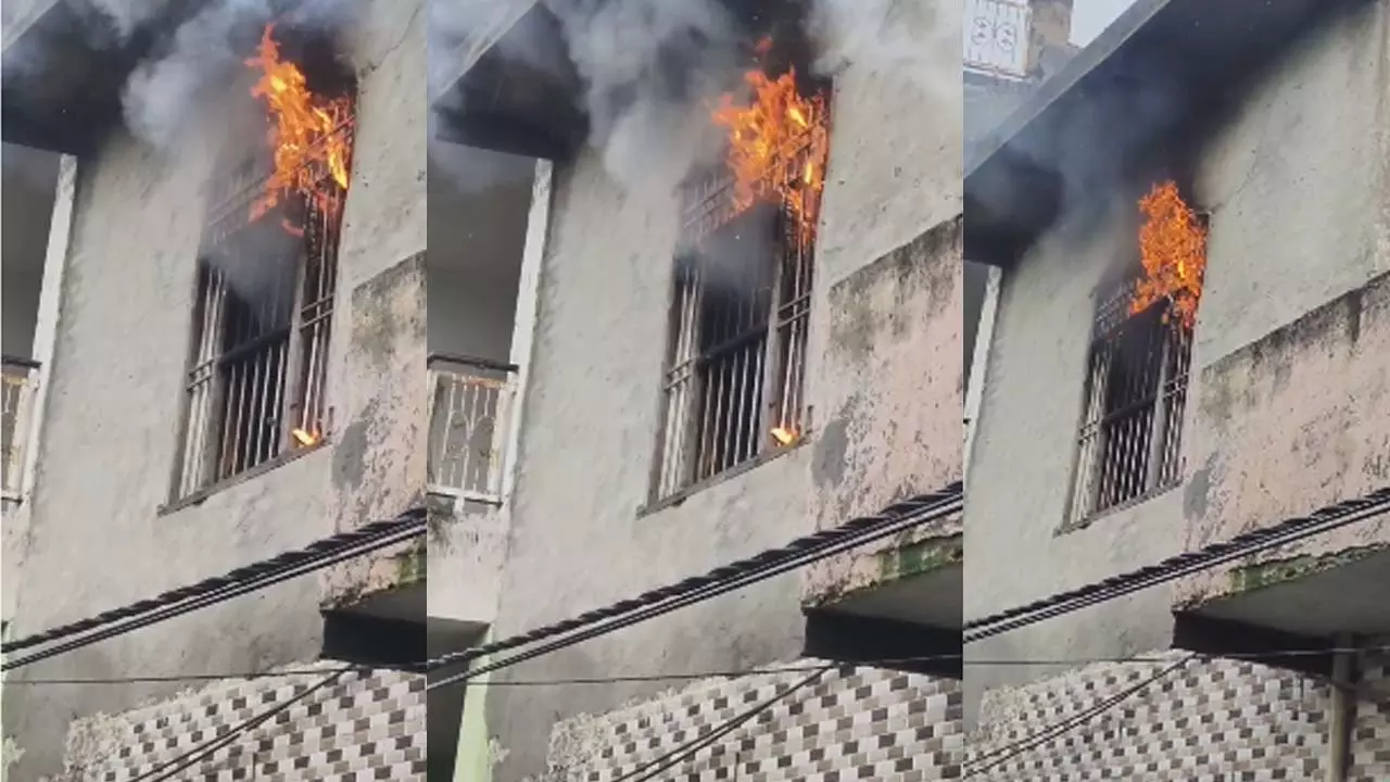Fire breaks out in house in Kamala Nagar Colony, burning goods worth lakhs