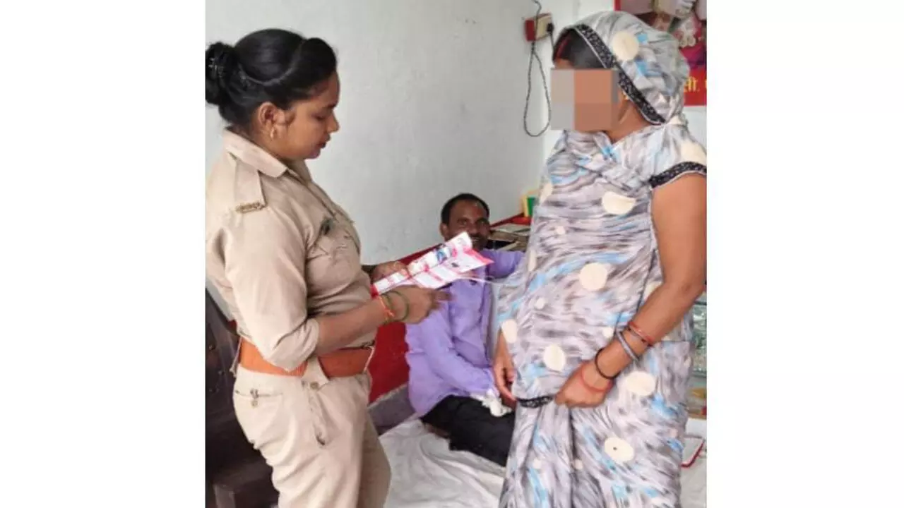 Chandauli News: मिशन शक्ति का नया चरण: चंदौली में महिला सुरक्षा को मिला नया आयाम