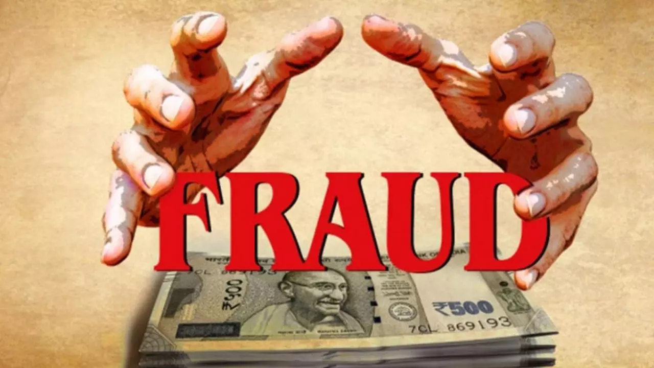 Banda News: एक कदम और चला साइबर जागरूकता अभियान, निवेश कंपनी ने सिपाही से ऐंठ लिए ₹8.34 लाख