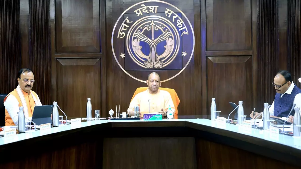 UP News:  योगी सरकार की अनूठी पहल, अब लंदन की डिग्री का सपना होगा साकार