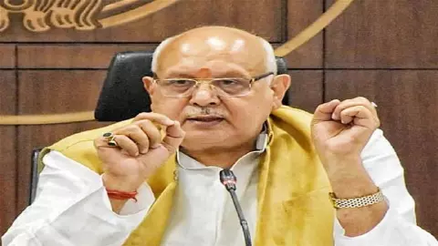 Varanasi News: किसान अपनी आवश्यकतानुसार ही उर्वरकों का क्रय करे-सूर्य प्रताप शाही