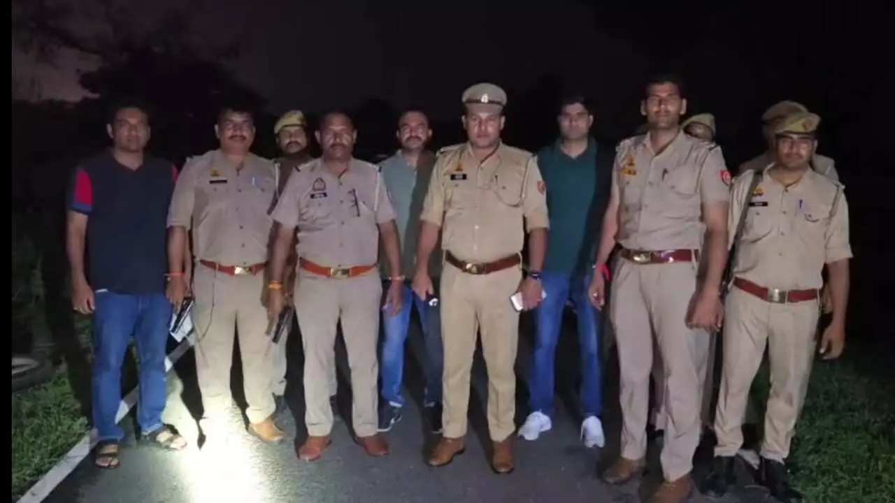 Bulandshahr News: पुलिस मुठभेड़ में हिस्ट्रीशीटर बकरा हुआ लंगड़ा