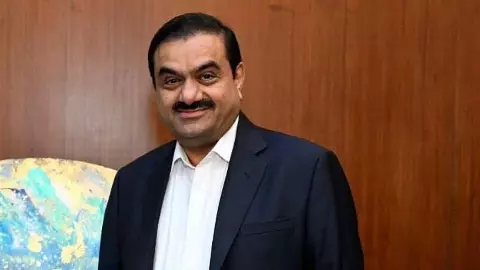 अडानी का बड़ा दांव! 100% हिस्सेदारी खरीदकर अडानी ने इस कंपनी को अपनी झोली में डाला, शेयरों में जबरदस्त उछाल!