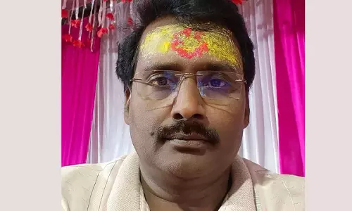 Chandauli News: चंदौली में कारोबारी की संदिग्ध मौत, परिवार में कोहराम, जांच में जुटी पुलिस