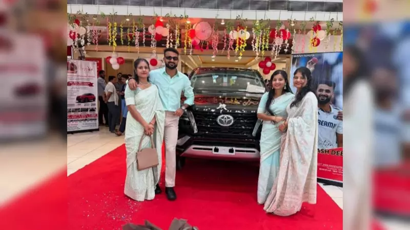 Cricketer Akashdeep bought Fortuner in Lucknow