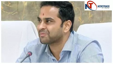 Kaushambi News: चरवा ईओ के निलंबन के लिए डीएम ने भेजा पत्र, निदेशक ने विभागीय कार्रवाई का दिया निर्देश