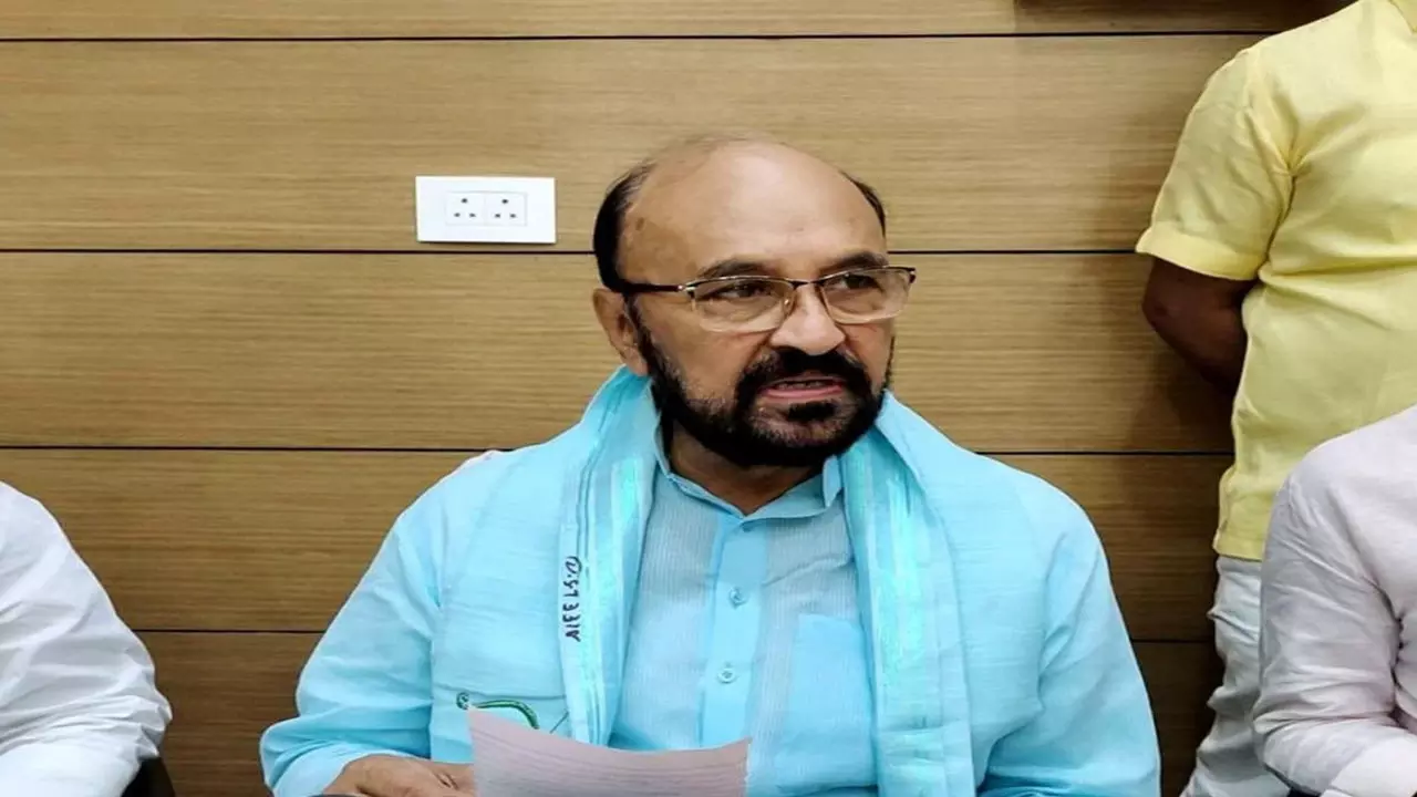 UP News: उच्च शिक्षा मंत्री ने विकसित भारत 2047 की भावी रणनीति सदन में की पेश ! उच्च शिक्षा में आत्मनिर्भर बनाने के लिए सरकार प्रयासरत