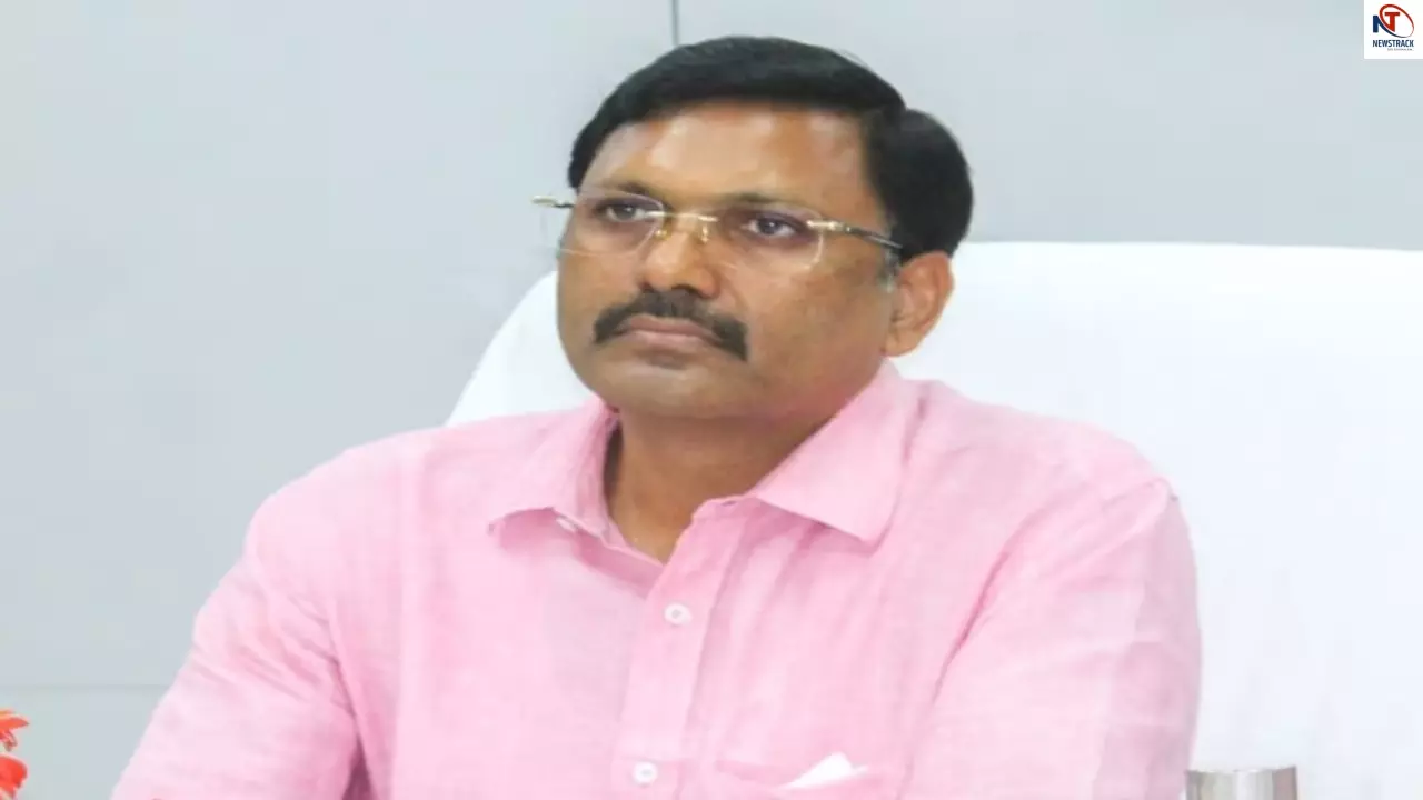 IAS Aunjaneya Kumar Singh