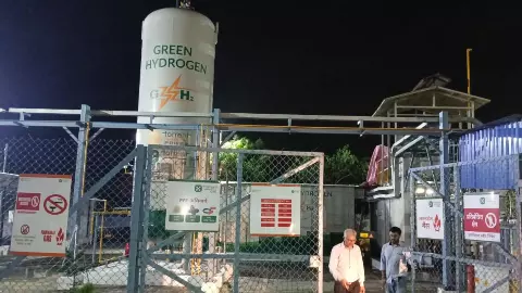 Gorakhpur News: मुख्यमंत्री योगी 17 को करेंगे ग्रीन हाईड्रोजन प्लांट का लोकार्पण, जानें इसके फायदे Gorakhpur News: मुख्यमंत्री योगी 17 को करेंगे ग्रीन हाईड्रोजन प्लांट का लोकार्पण, जानें इसके फायदे