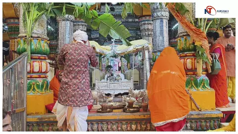 Mathura News: नंद महोत्सव ठाकुर मंदिर द्वारकाधीश में धूमधाम से मनाया गया Mathura News: नंद महोत्सव ठाकुर मंदिर द्वारकाधीश में धूमधाम से मनाया गया