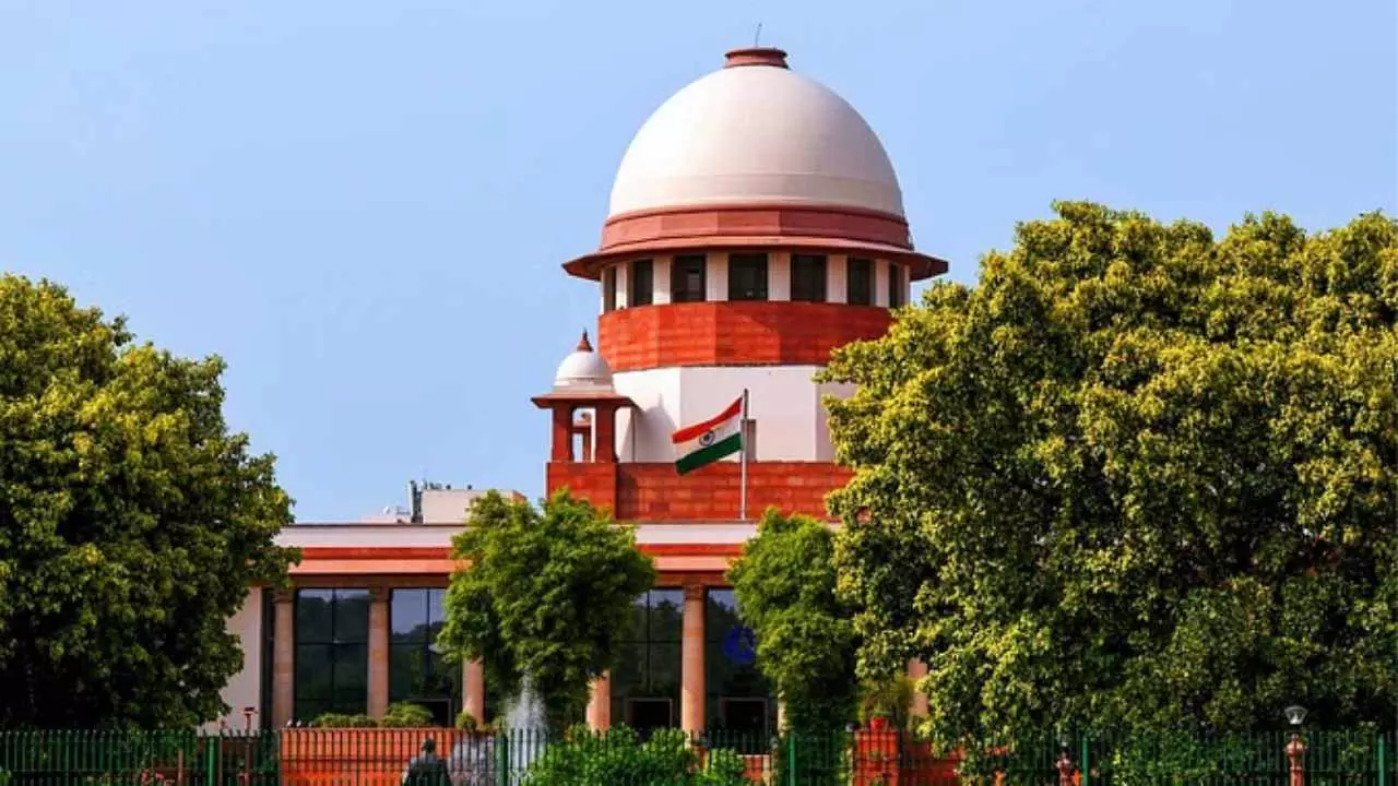 SC ने मचाई हलचल, एक साथ कई बड़े मुद्दों पर की सुनवाई, सरकार को भी लगाई फटकार