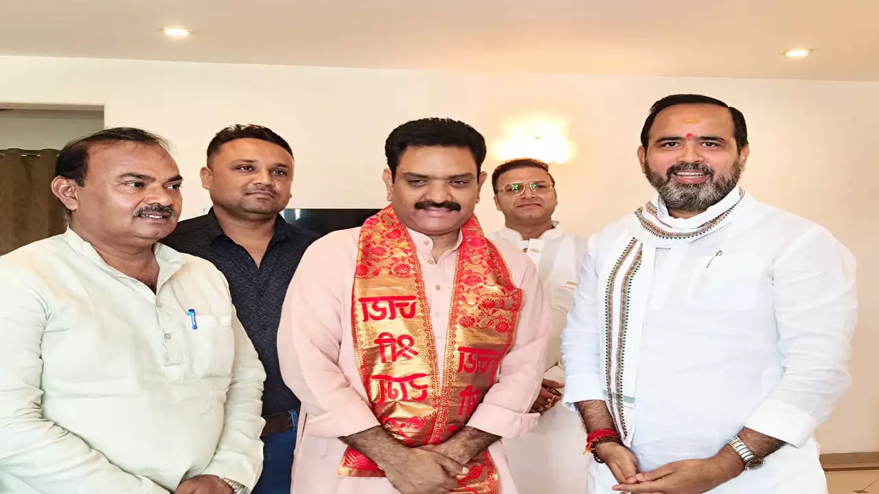 Chitrakoot News: भारत ने अल्पसंख्यकों की सुरक्षा के लिए बहुत कुछ किया, पाकिस्तान ने केवल लड़ने वाली रणनीति बनाई: असीम अरुण