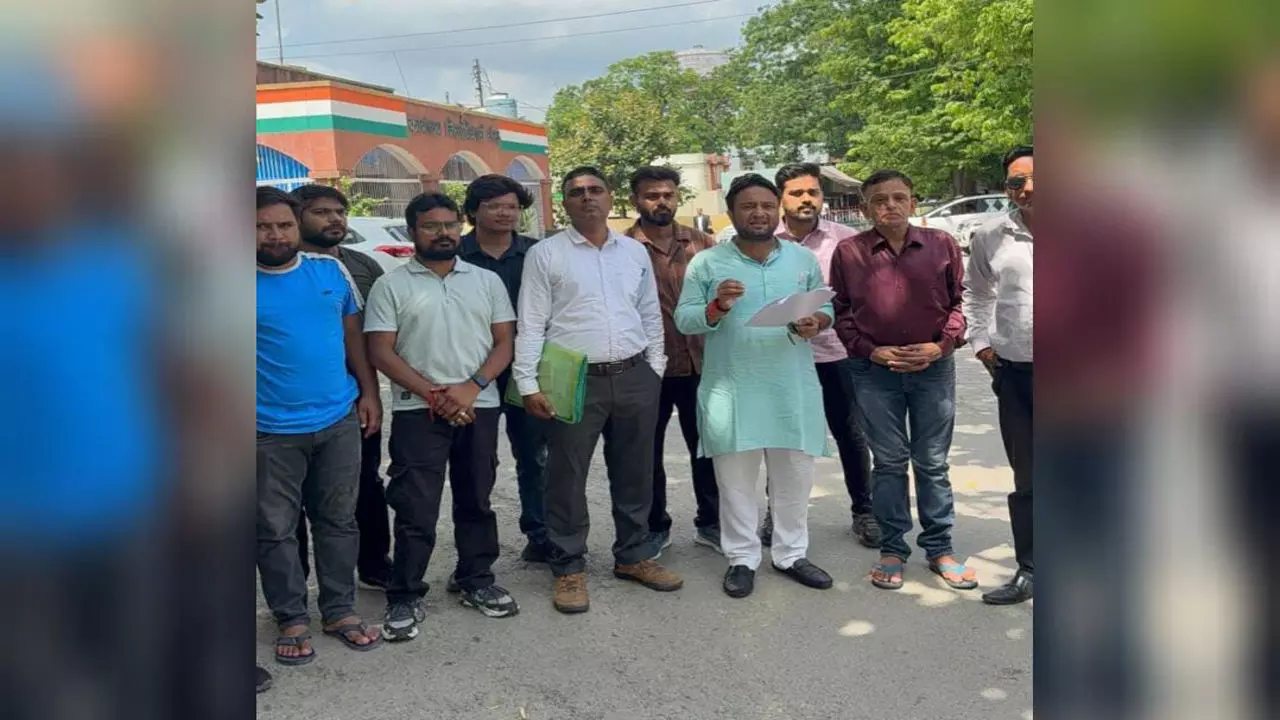 Meerut News: सदन में हंगामा, मेरठ से उठी आवाज: कांग्रेस को घेरने उतरे भाजपा नेता अंकित चौधरी