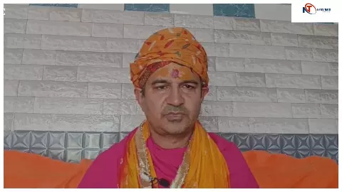 Mathura News:  प्रेमानंद महाराज की दोनों किडनियां फेल, राज कुंद्रा के बाद फलाहारी बाबा ने की किडनी दान की पेशकश
