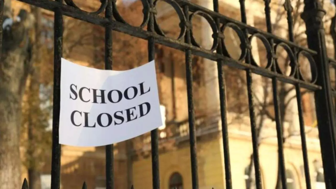School Closed