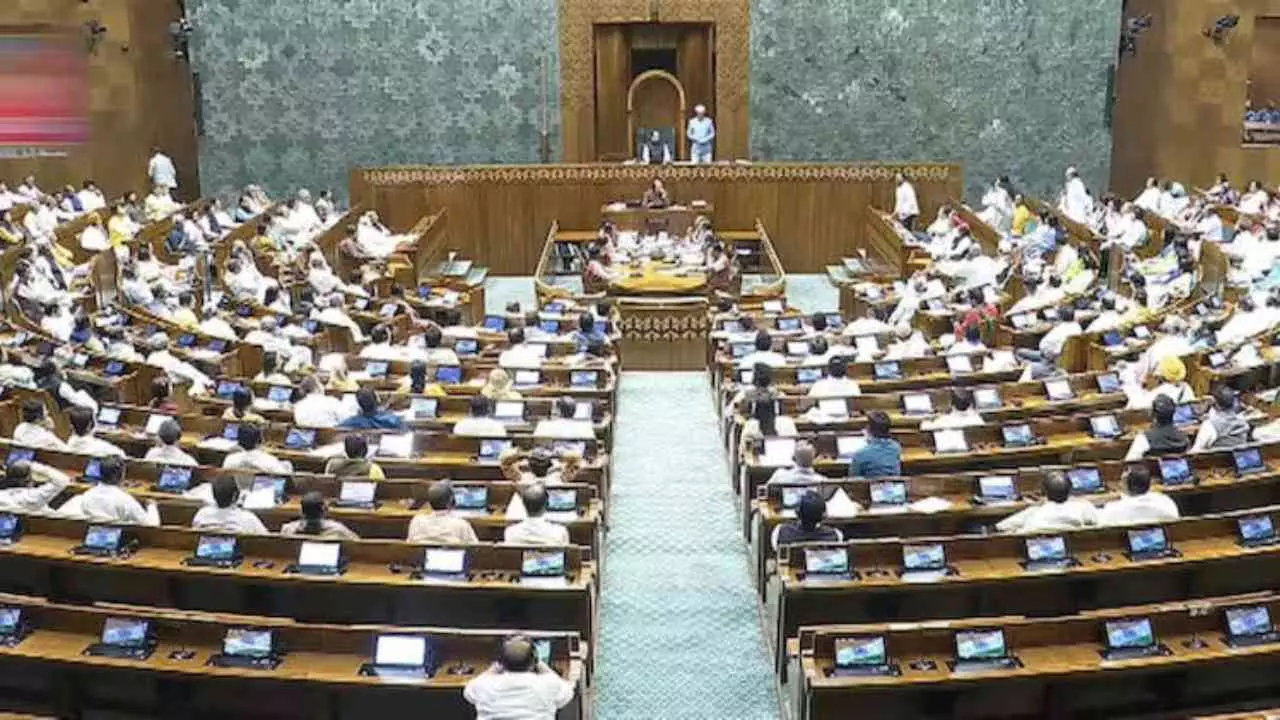 Parliament Criminal MPS Ministers Bill 2025 Lok Sabha Analysis