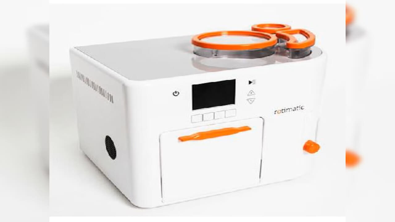 Smart Shop Roti Maker Machine The world's first AI-powered smart roti maker has been launched It has ...