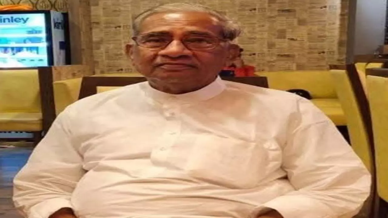 Jalaun News: जितेंद्र हत्याकांड में फरार चल रहे कांग्रेस पूर्व विधायक व एक अन्य आरोपी पर 25-25 हजार का इनाम घोषित