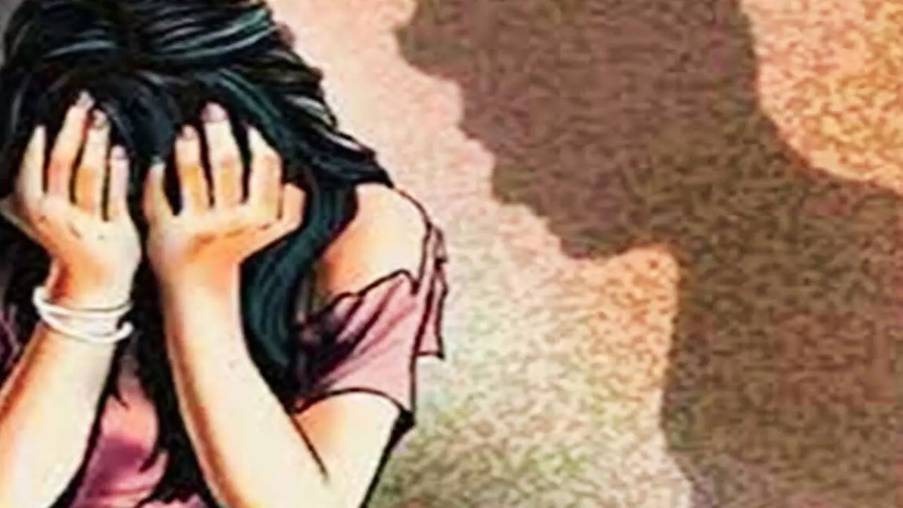 Father-in-law beats married woman alone at home