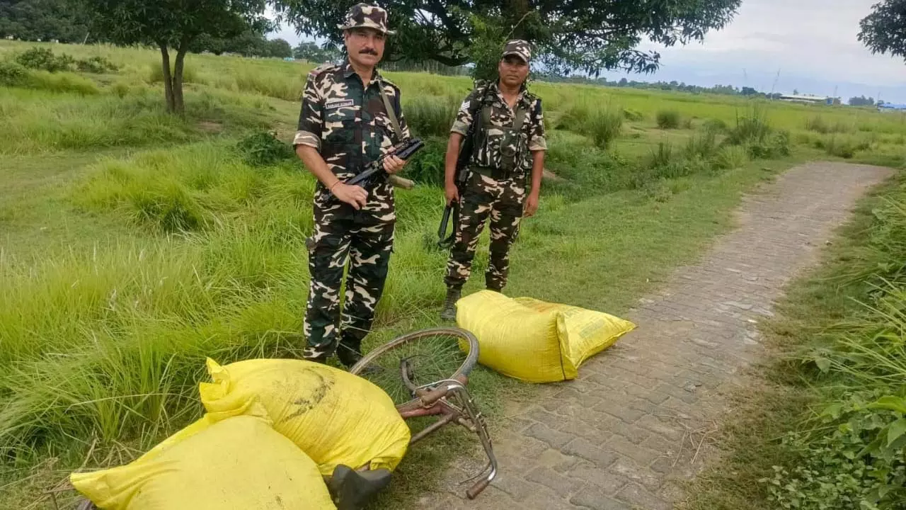 SSB seize 6 sacks of urea and bicycles being smuggled across the border